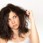 Tips Agar Rambut Tidak Mengembang Setelah Keramas